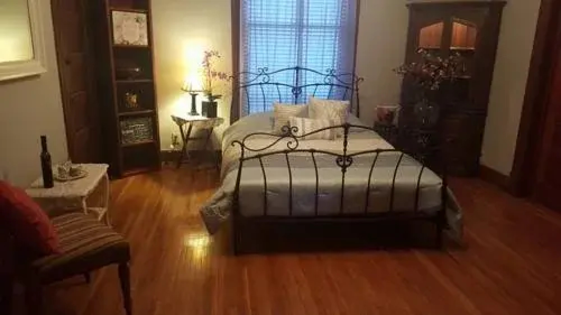 Springfield Arts Bed and Breakfast