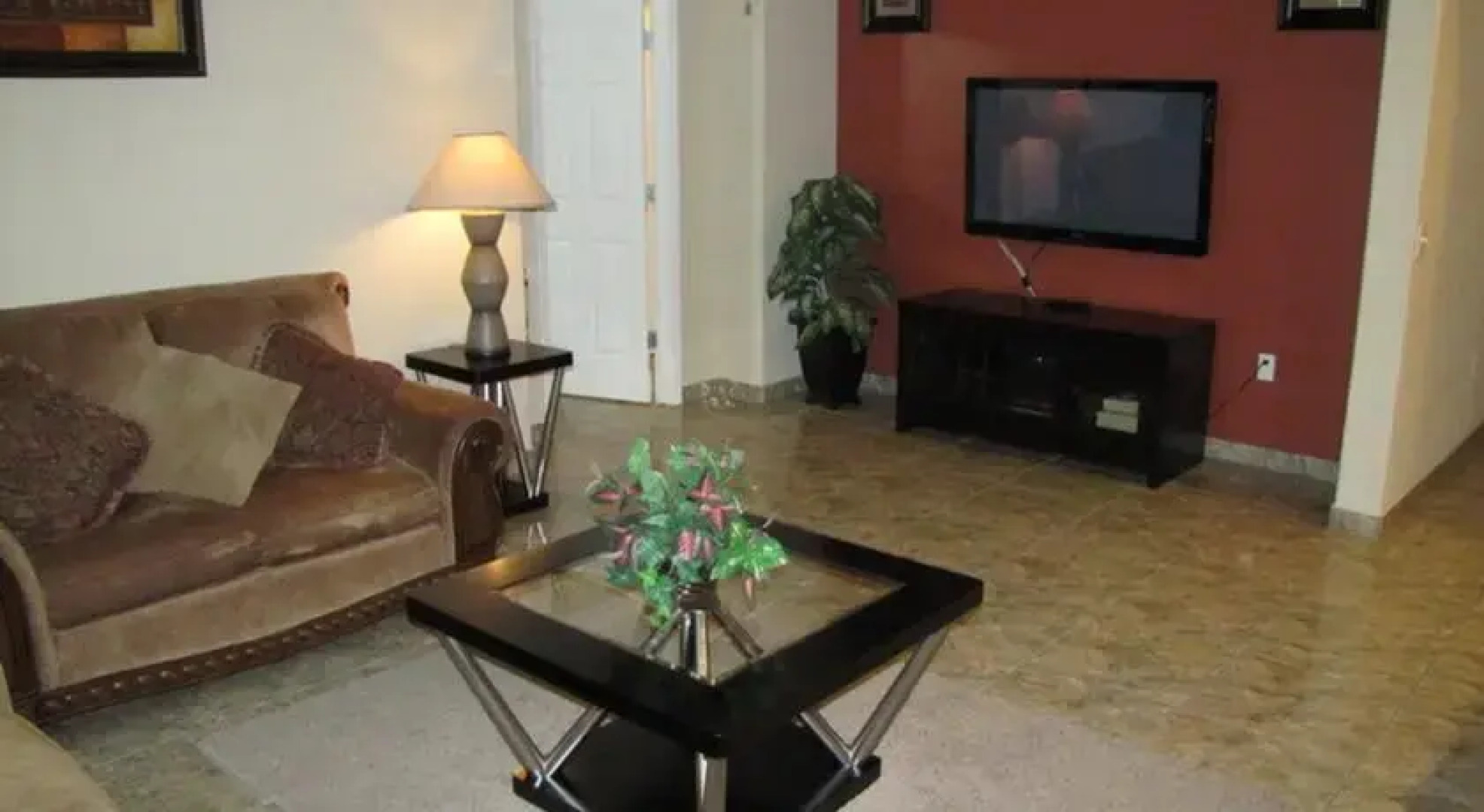 Four Bedroom House in Somerset by CFL Vacations