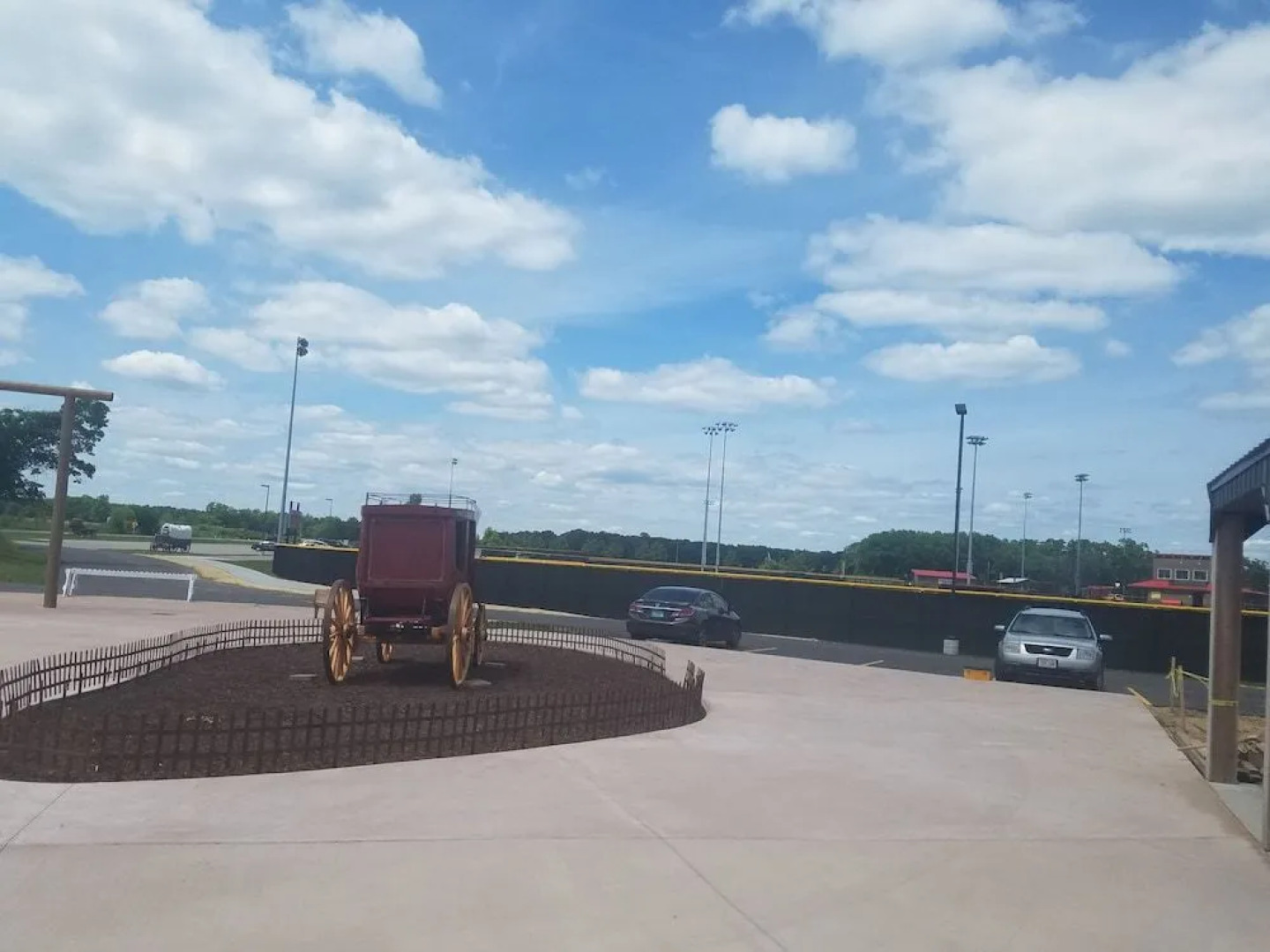 Woodside Old Towne Hotel