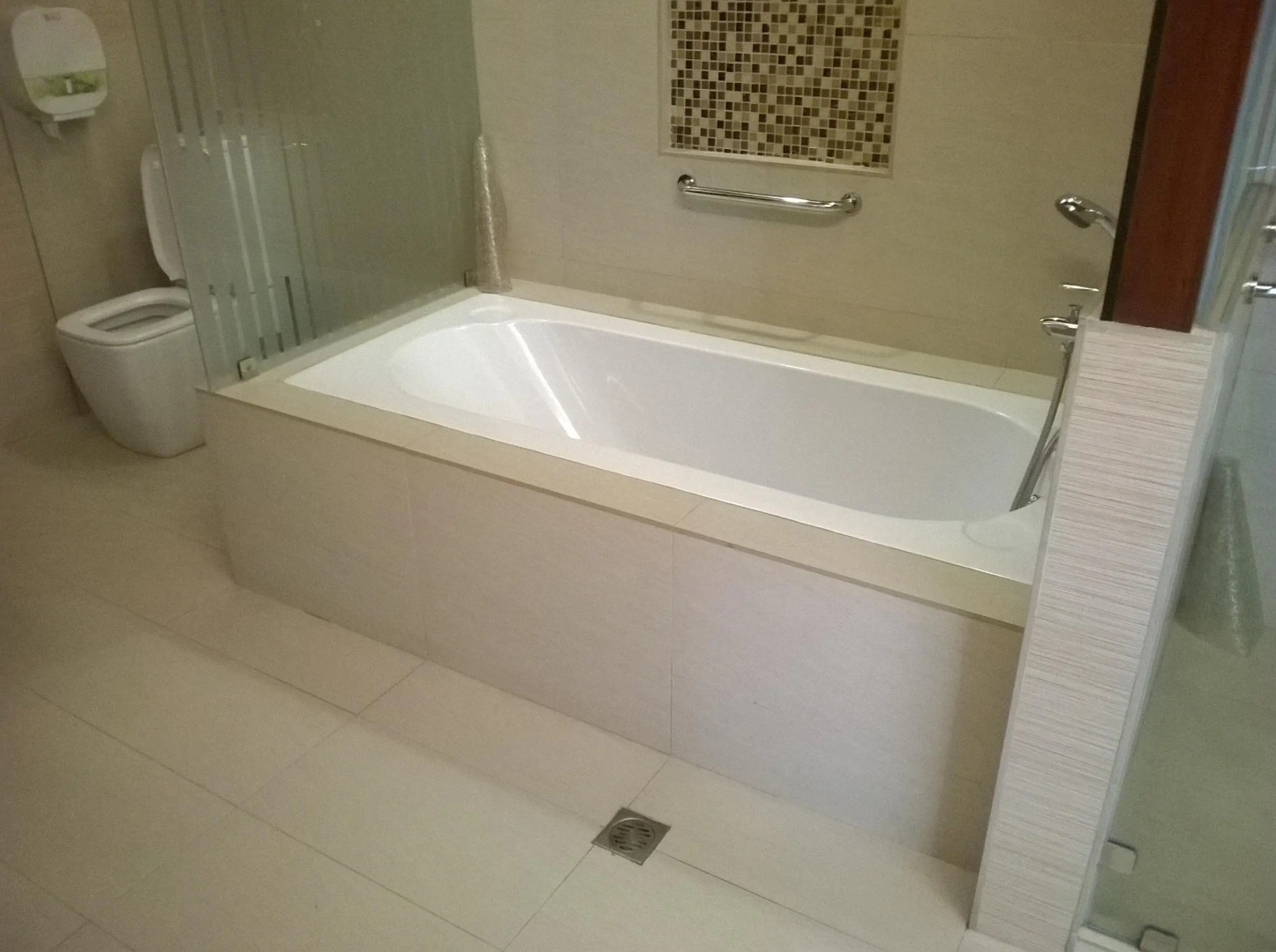 Skinetics Wellness Center Boutique Hotel