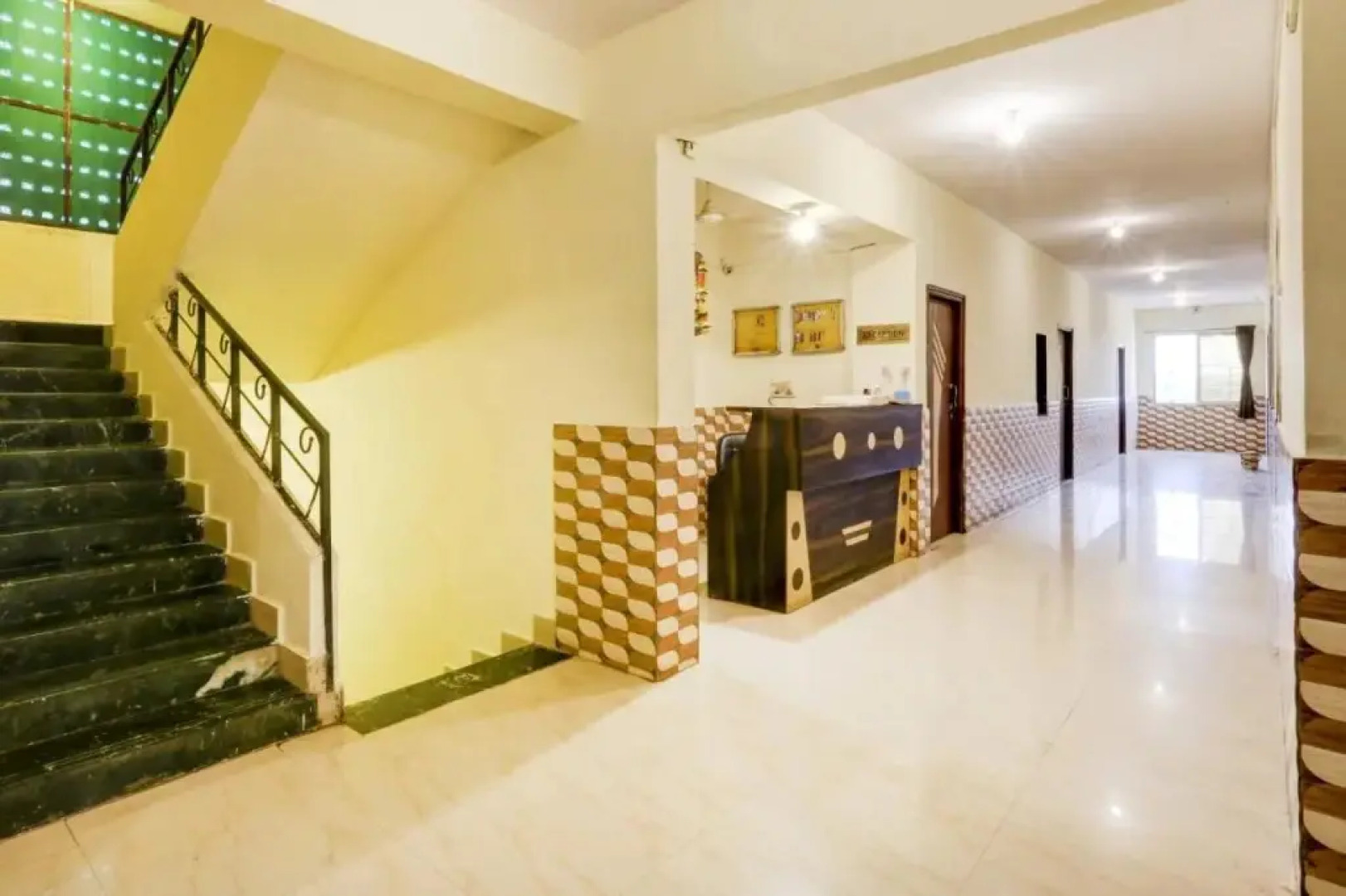 Hotel Mayur Residency