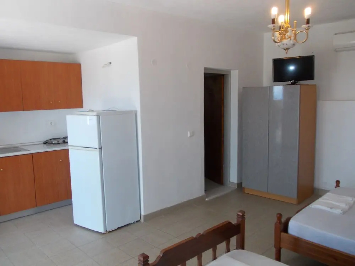 Zacharo Rooms Thirasia