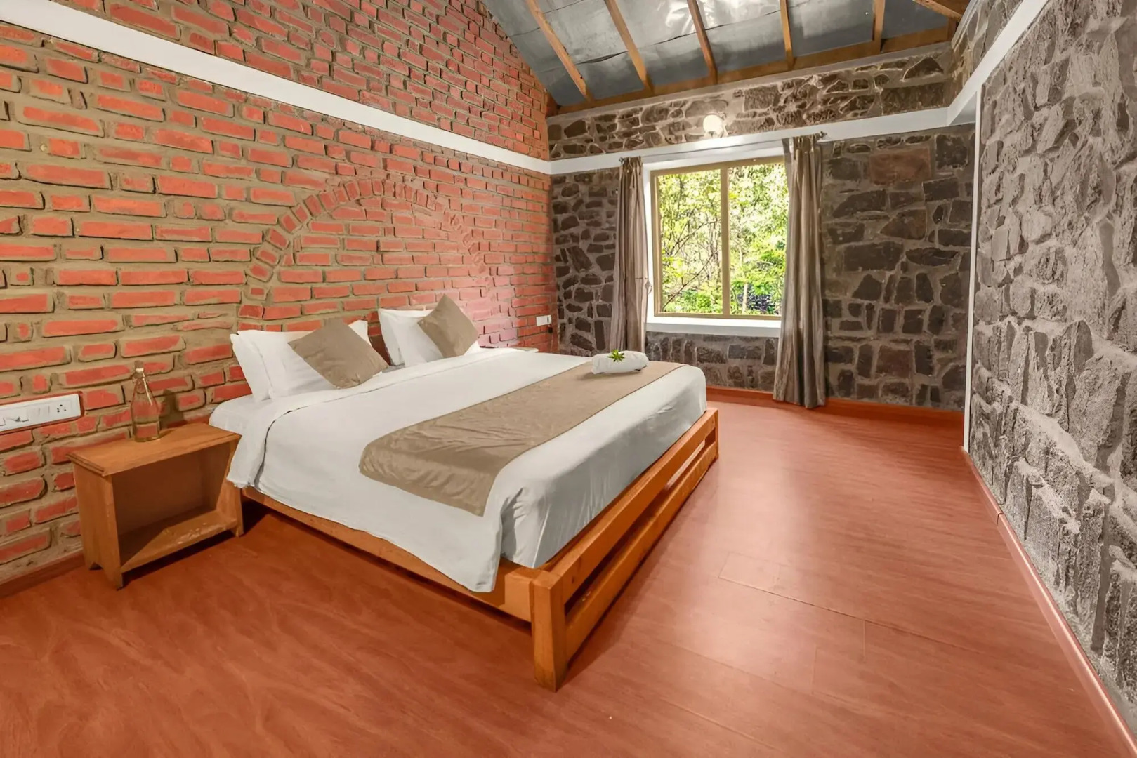 Zacs Valley Resort & Wellness Retreat Kodaikanal