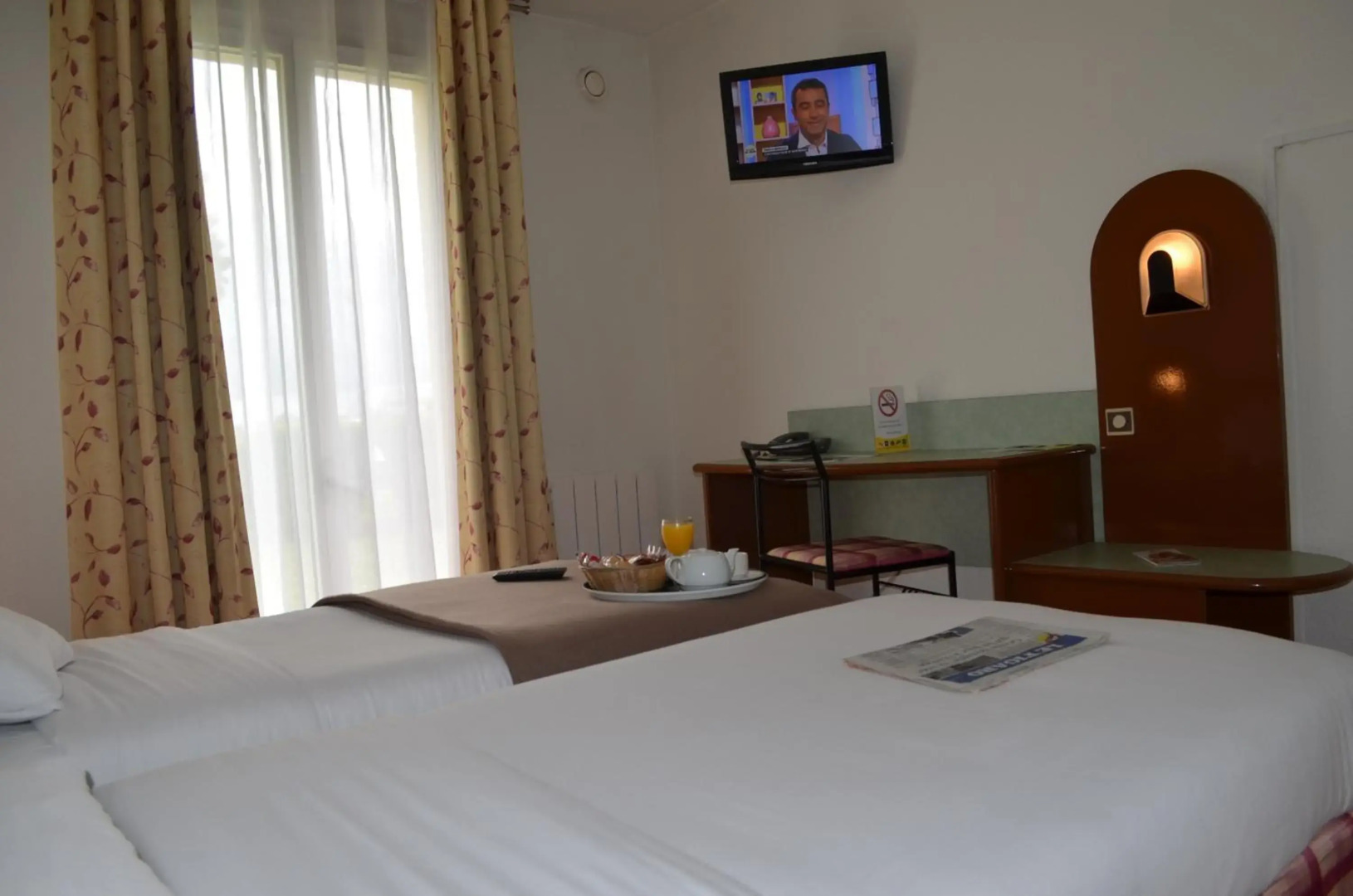 Hostellerie Saint Vincent Beauvais Aéroport