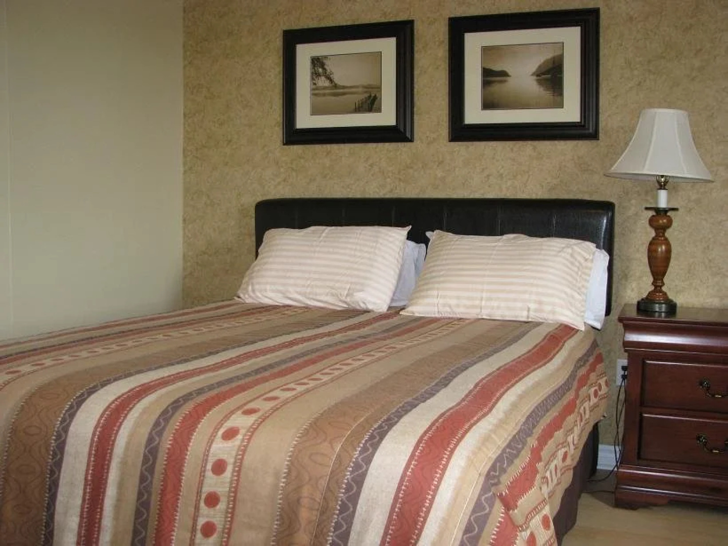 MacNeil's Motel