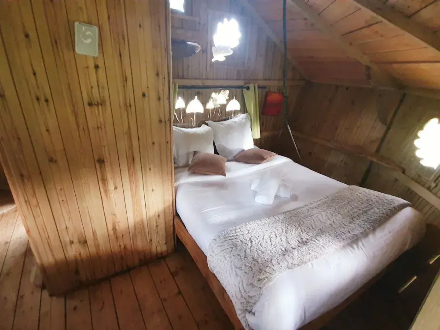 Cabanes et Roulottes du Moulin du Rouvre