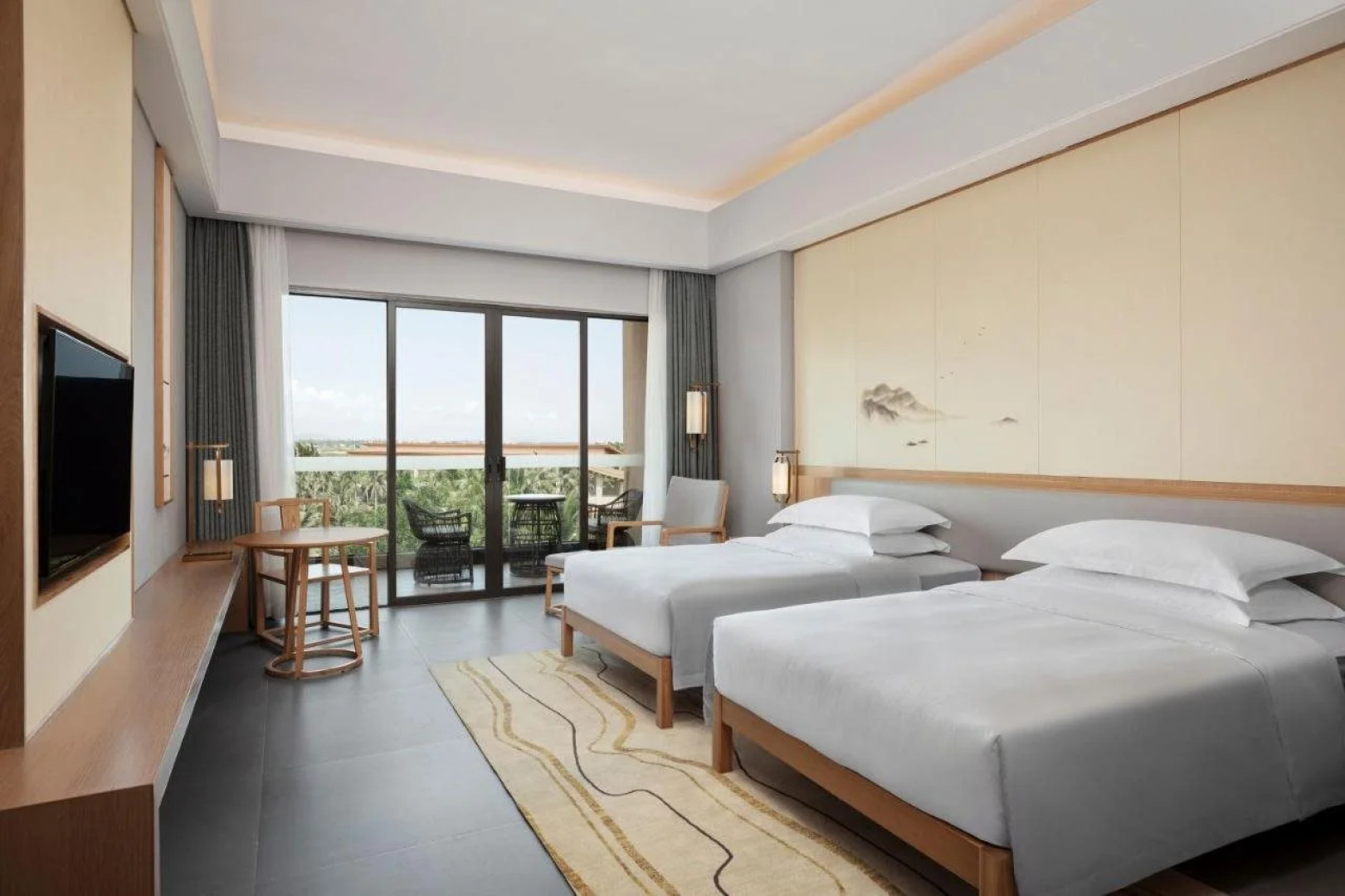 Sheraton Maoming Romantic Beach Resort