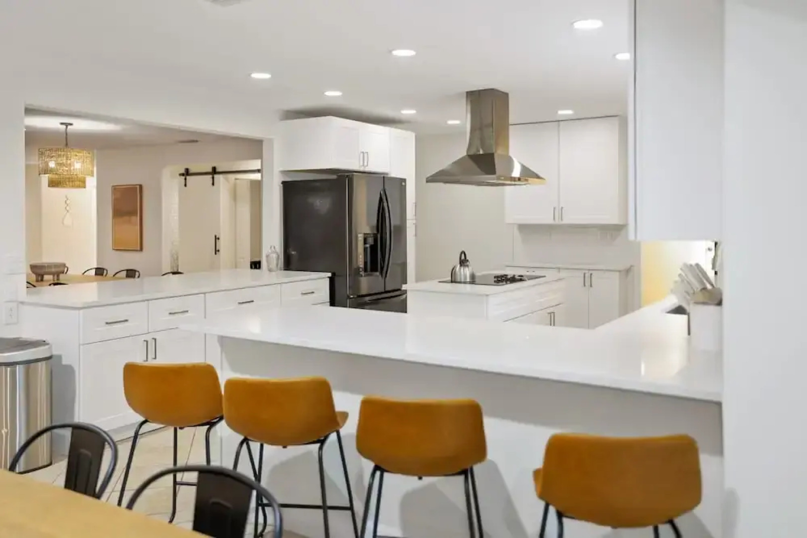 Golden Retreat: Expansive 6BR Home w Heated Pool ~