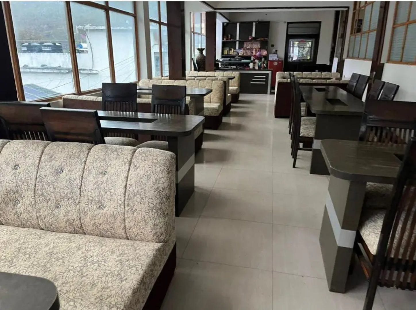 Hotel Shailja & Ad Continental Restaurant