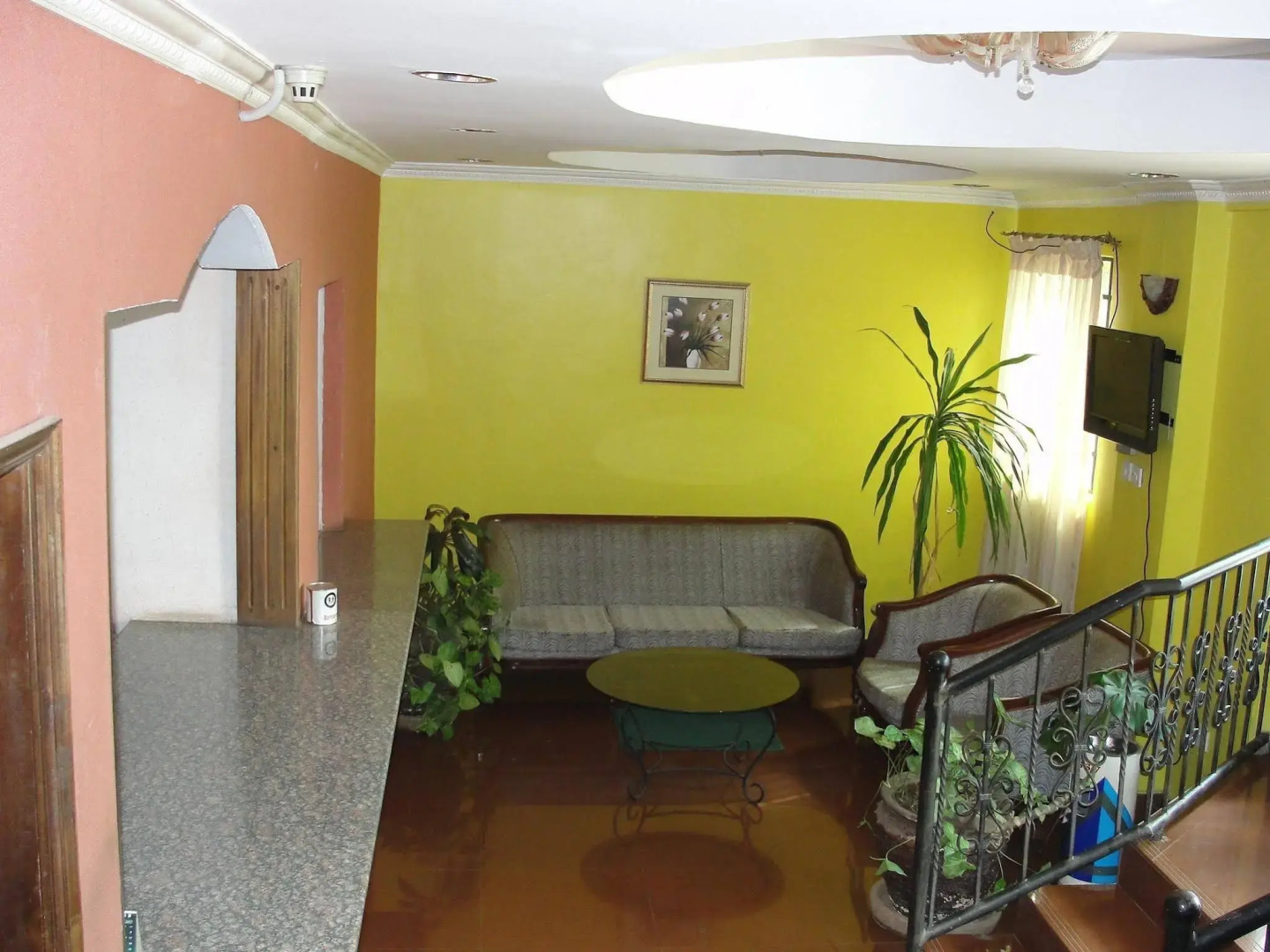 The Headquarters Inn