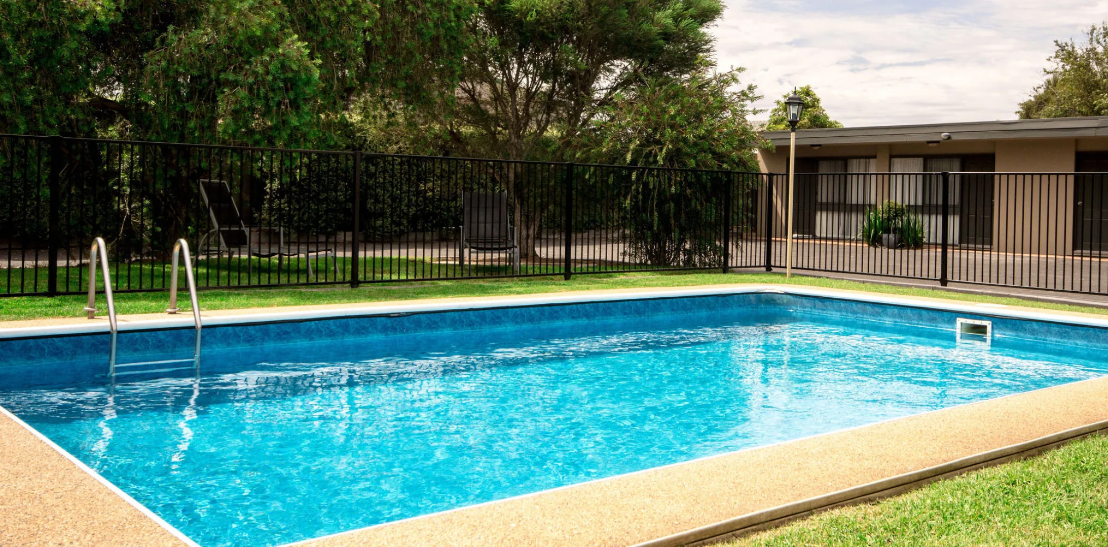 Hamilton Lonsdale Motel