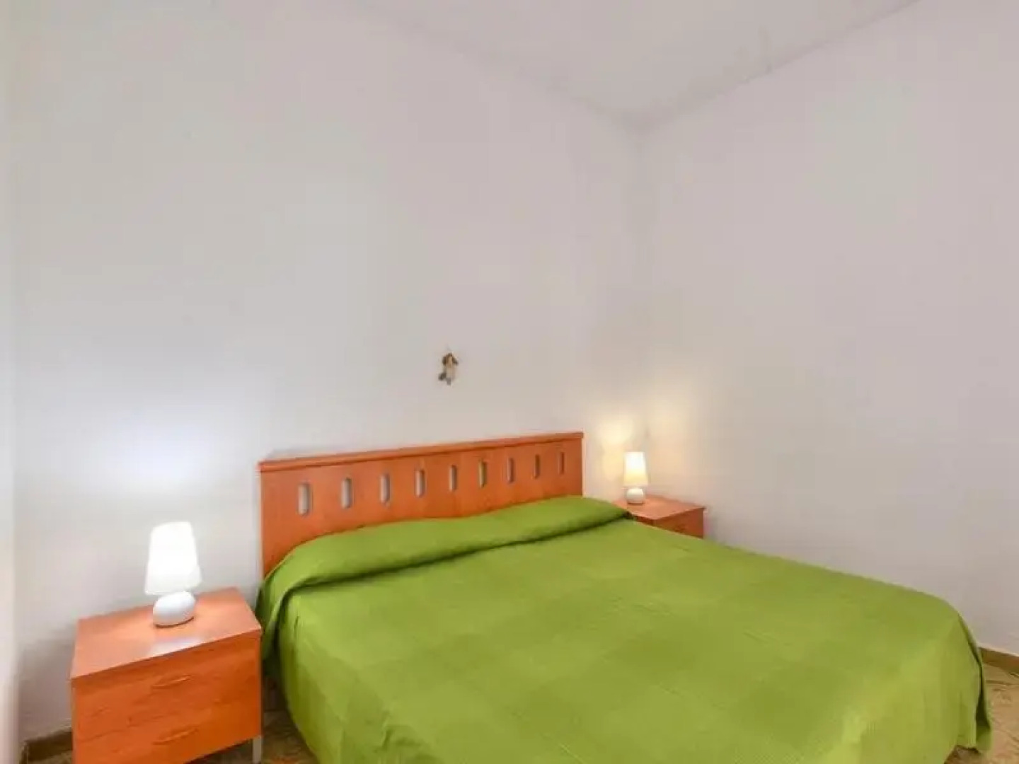 Gianni - One Bedroom