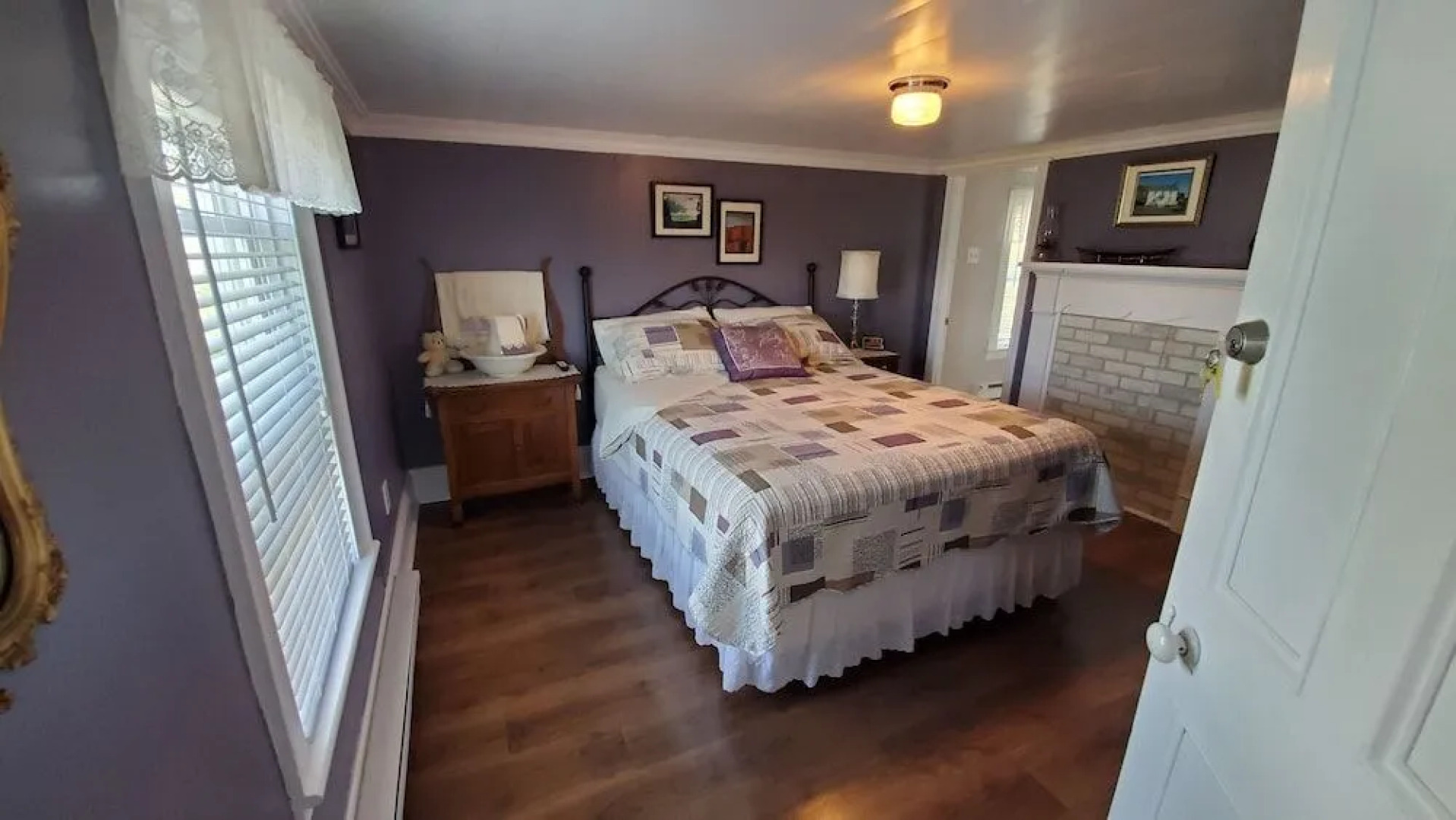 Hillside Bed & Breakfast