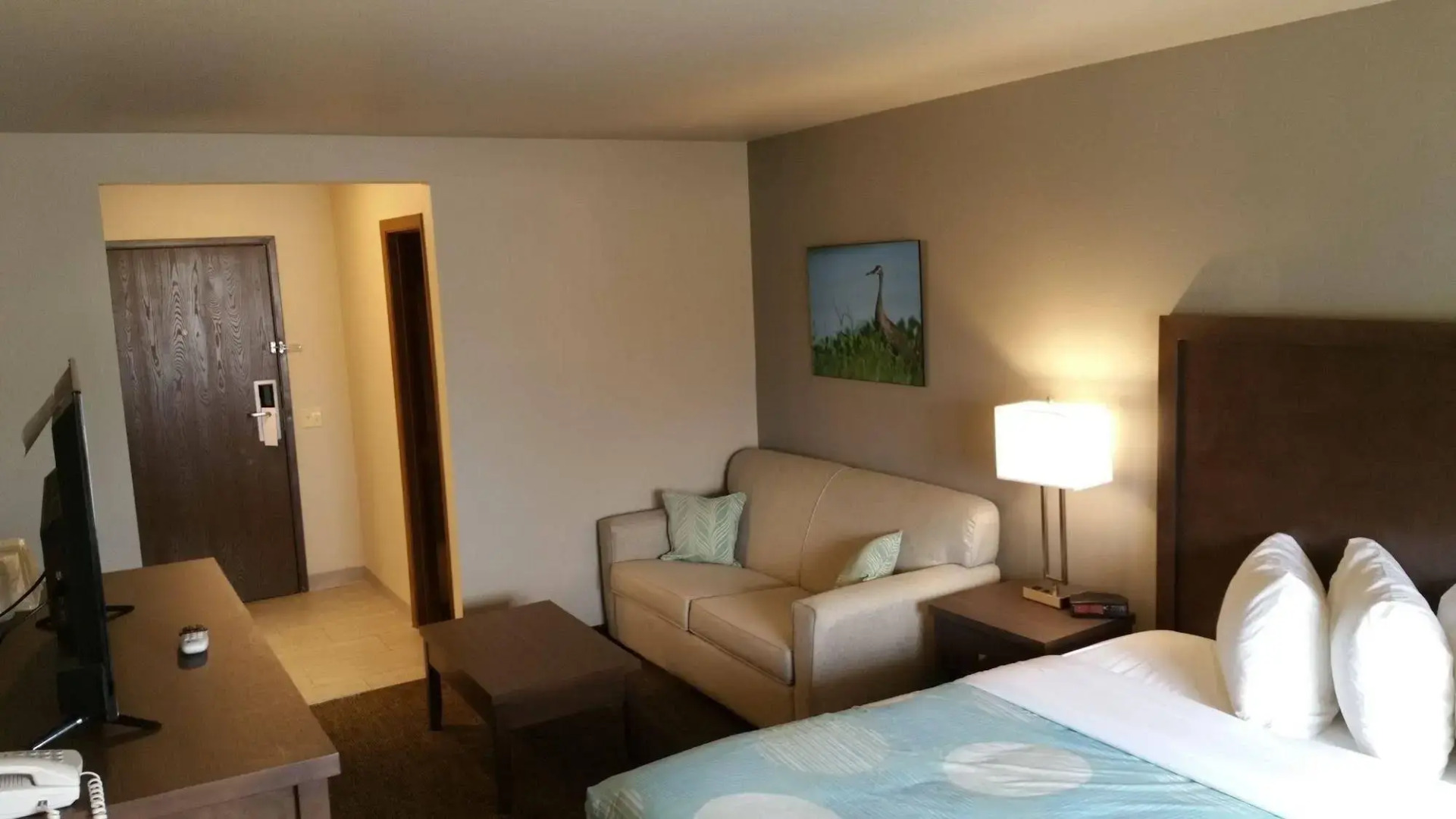 Sandhill Inn & Suites