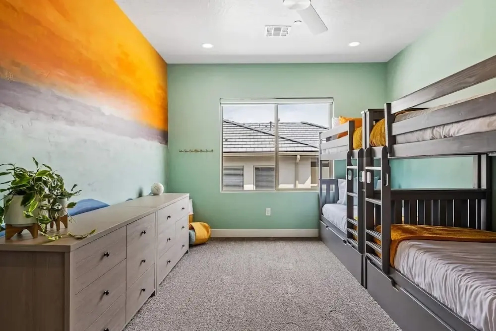 Desert Sky 7 Bedroom Townhouse