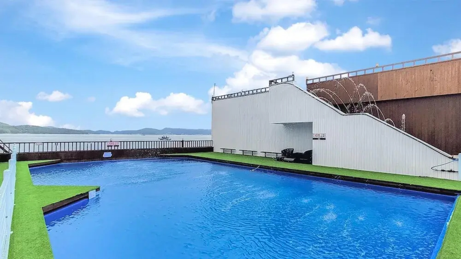 Goseong Bluewhale Glamping