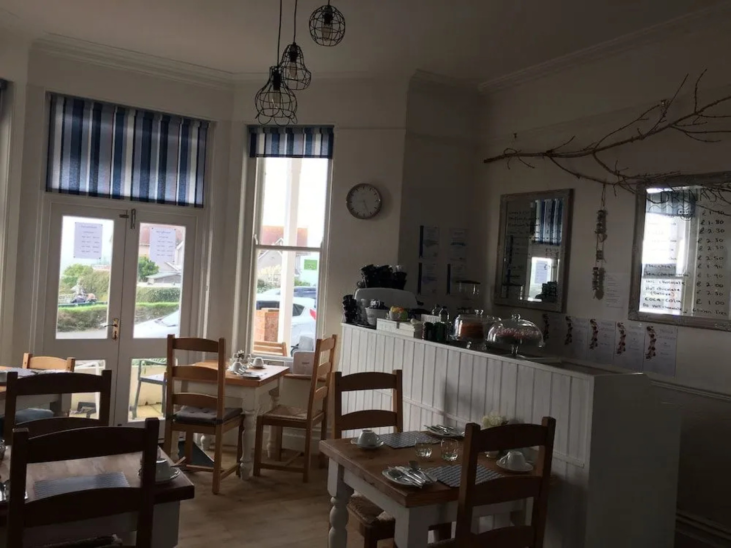 Lazy Waves Boutique B&B