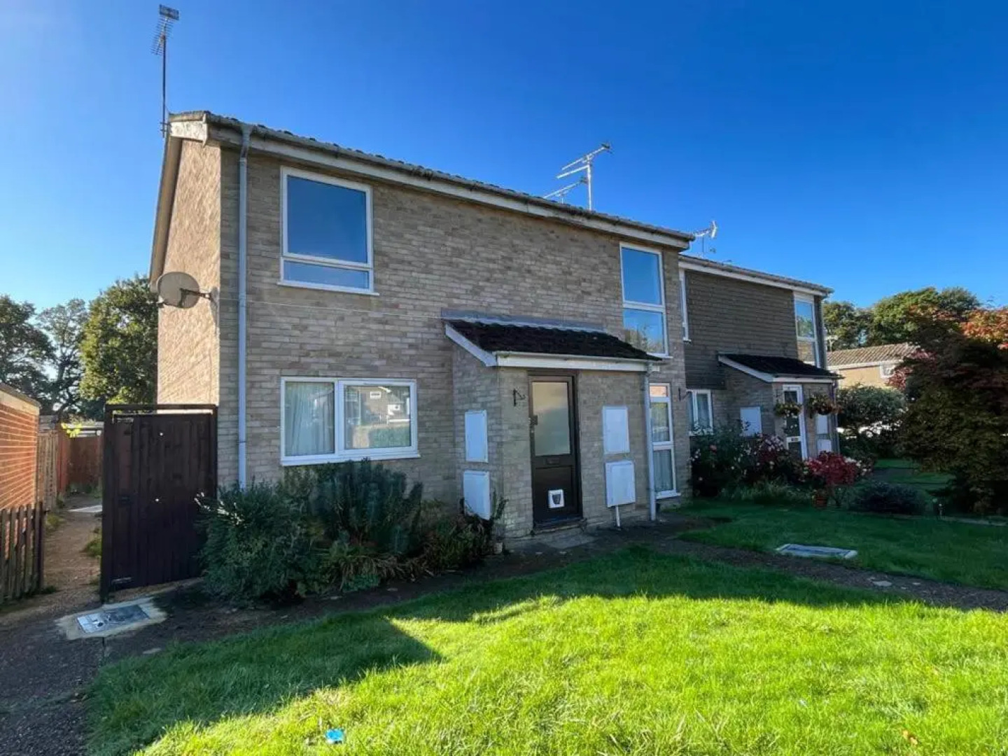 Impeccable 2-bed Apartment in Eastleigh