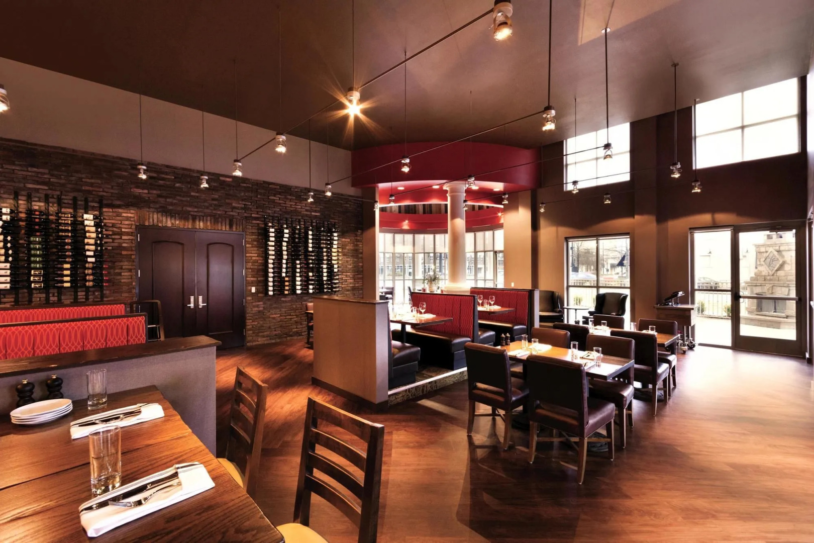 Embassy Suites by Hilton Tuscaloosa Alabama Downtown