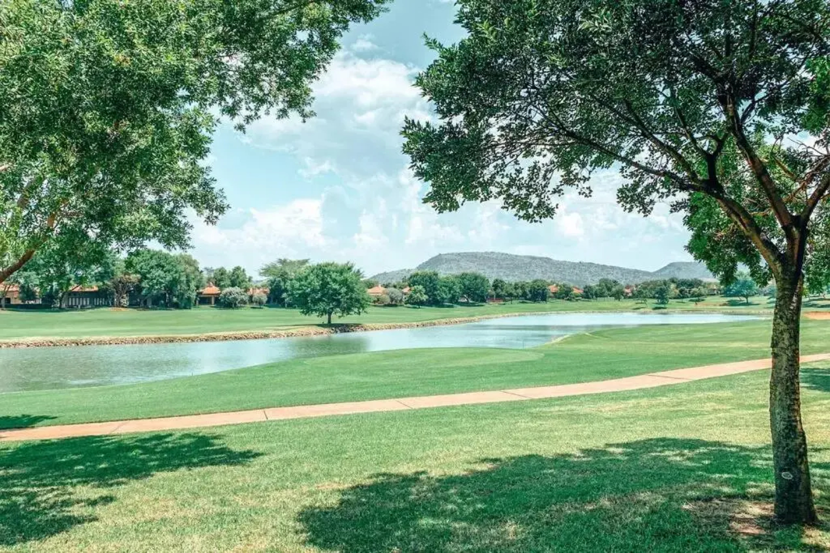 Pecanwood Golf Estate Home - Hartbeespoort