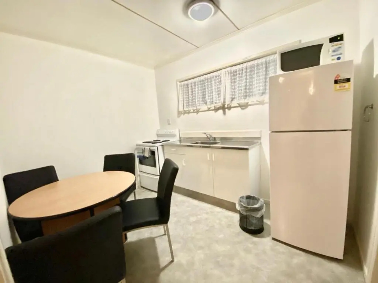 Kowhai & Colonial Motel