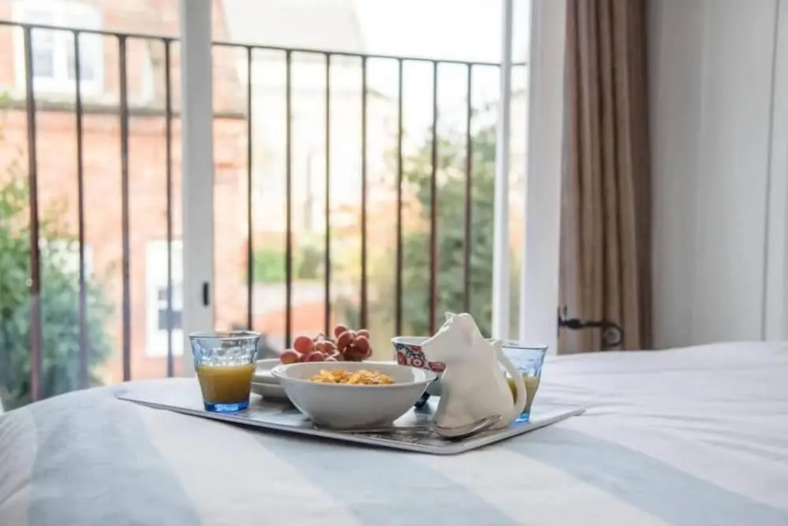 "115 The Coach House"