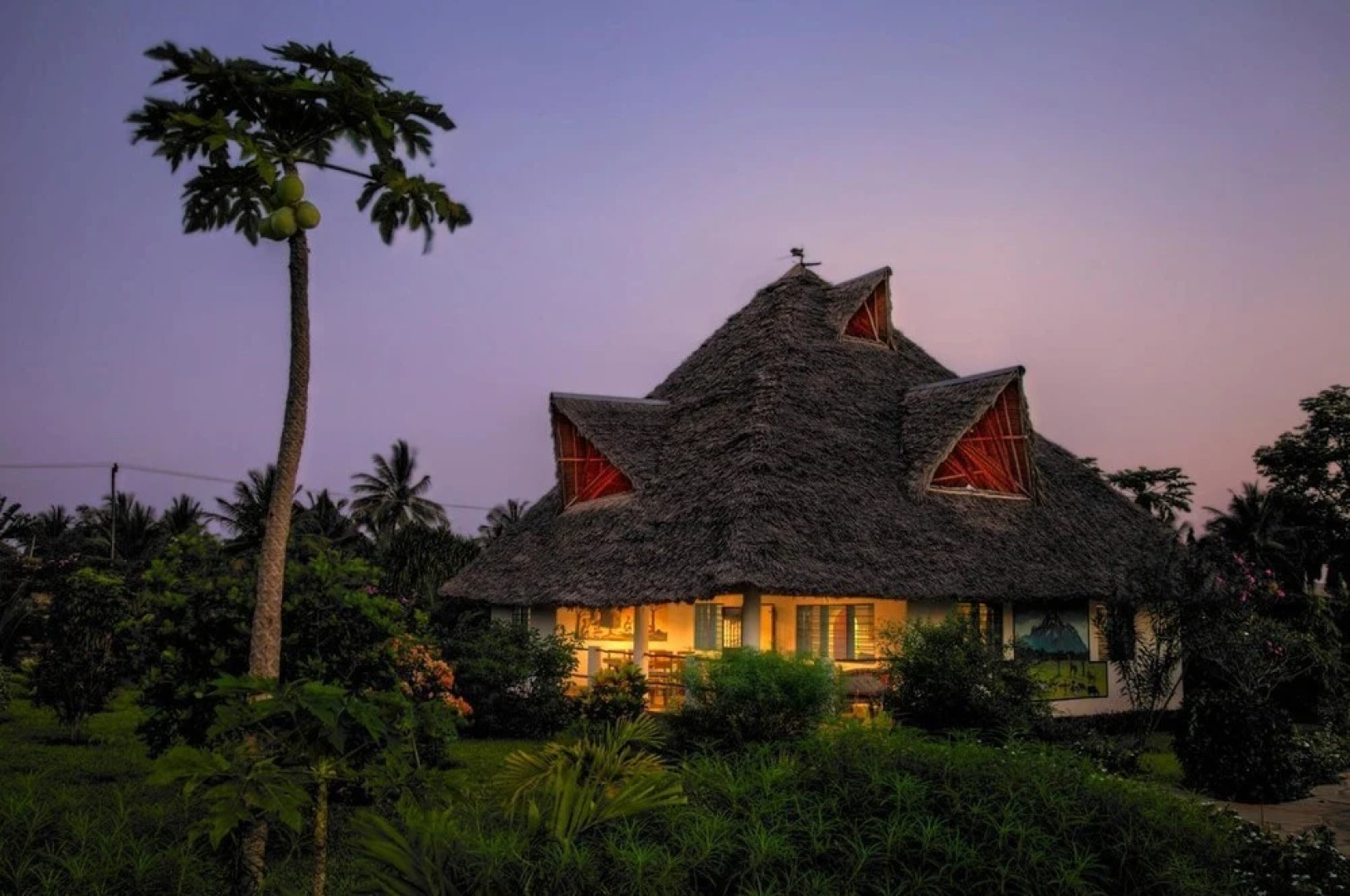 Villa Dora and Holly