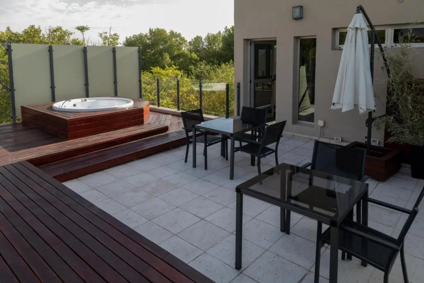 La Sofia Apart & Wines