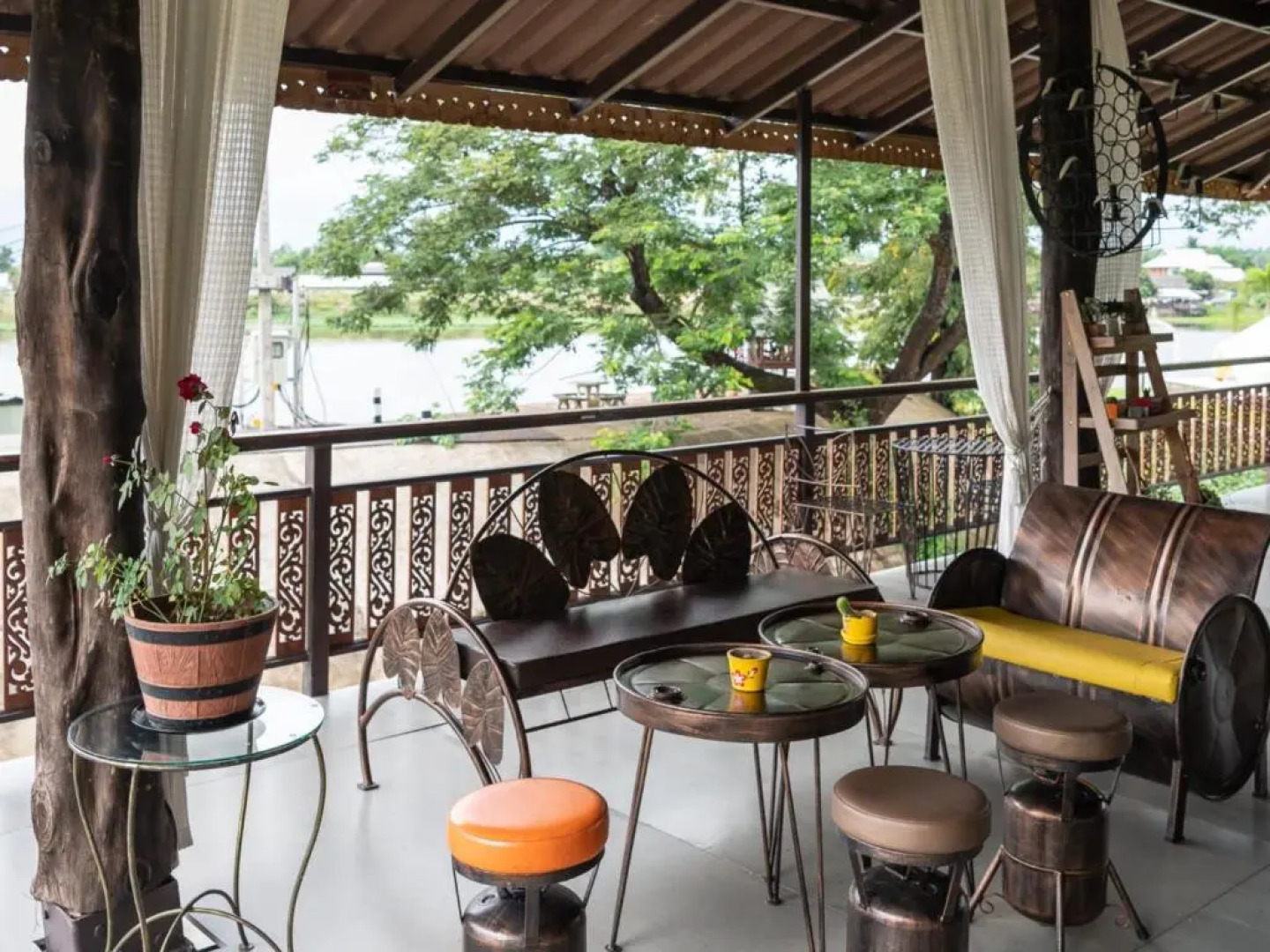 Inthanon Riverside Resort