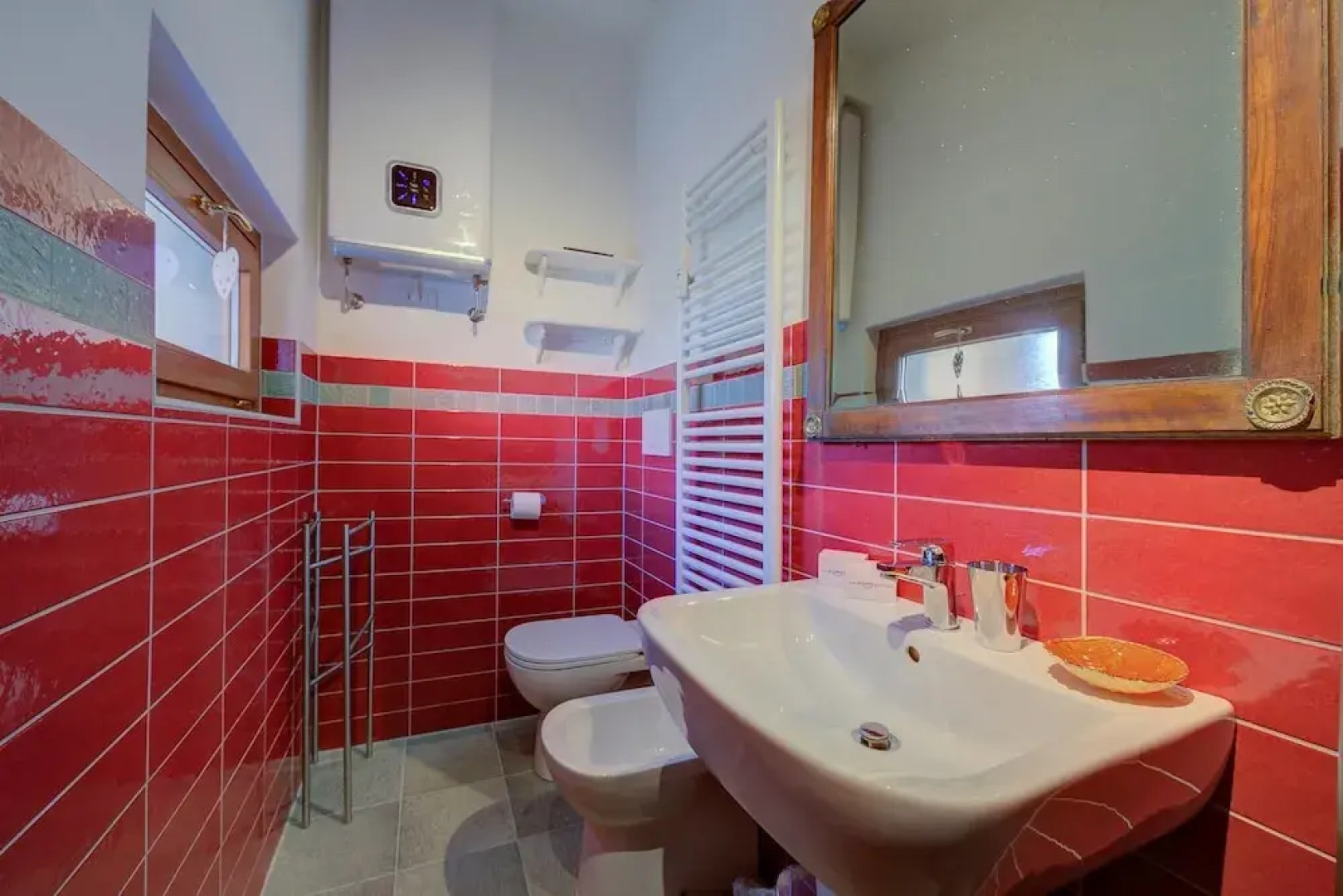 White House Ski Relax