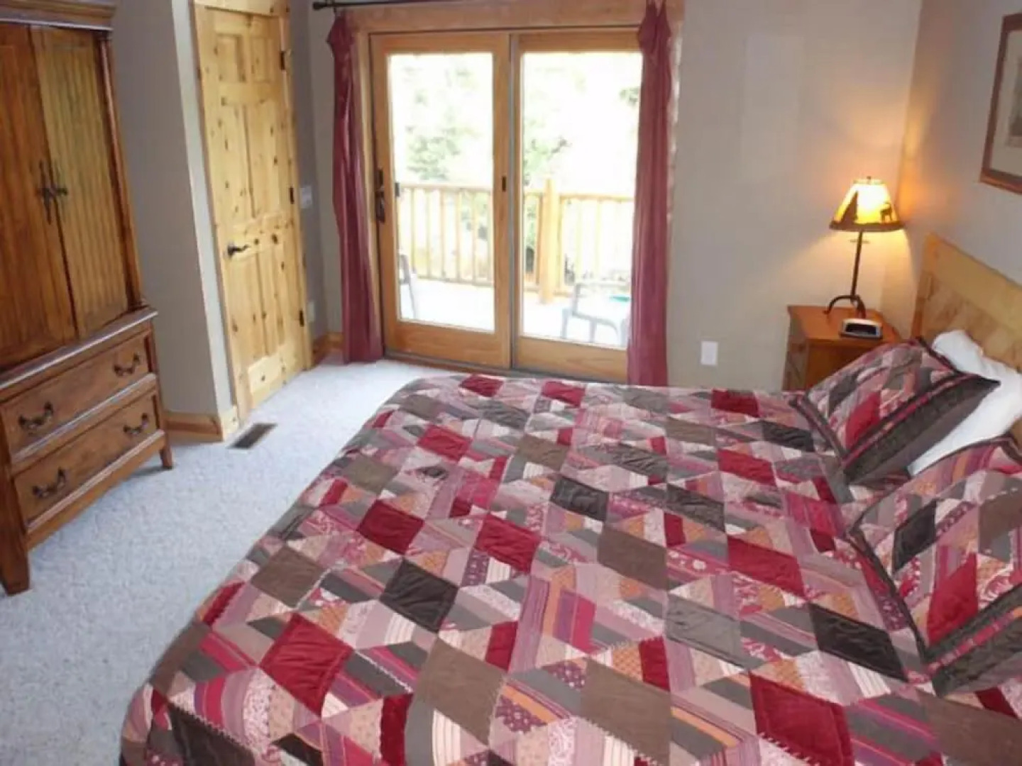 Cabins on Maple River