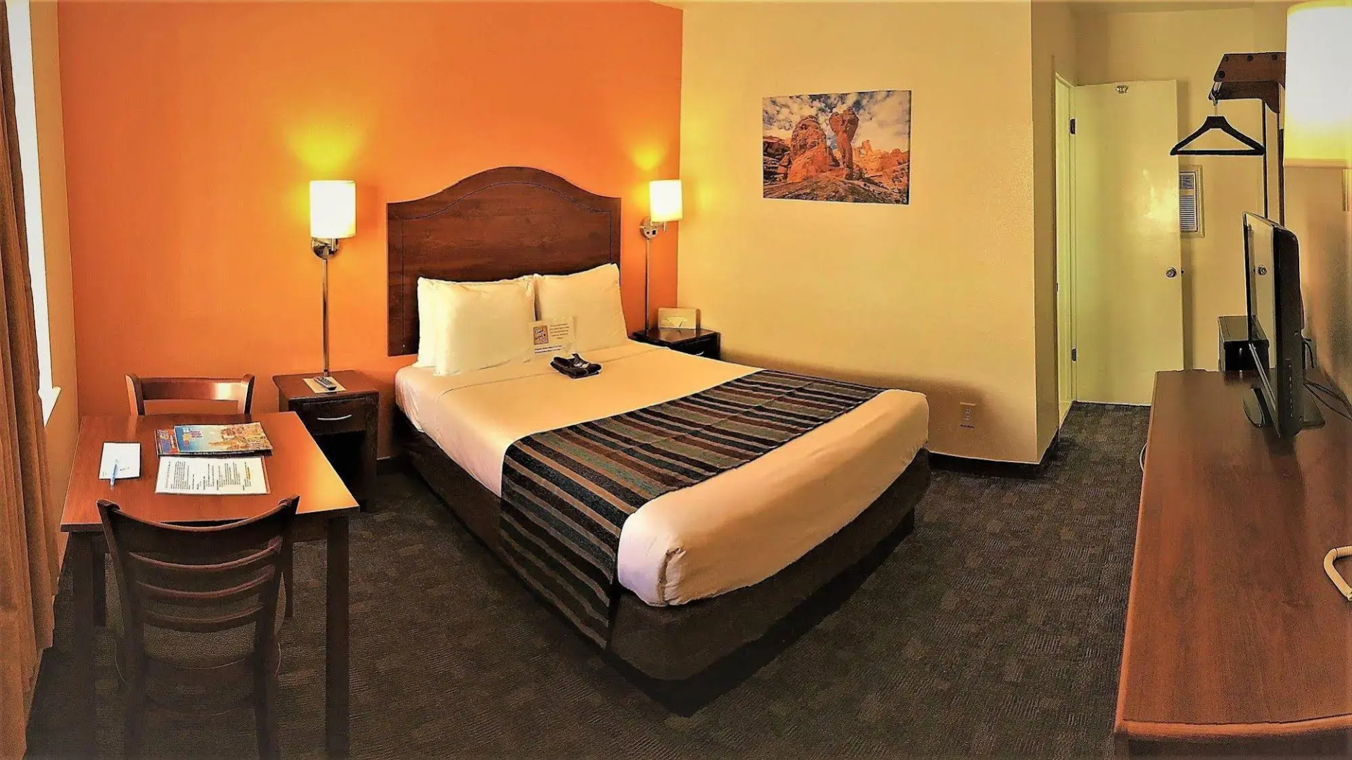 Adventure Inn & Motel