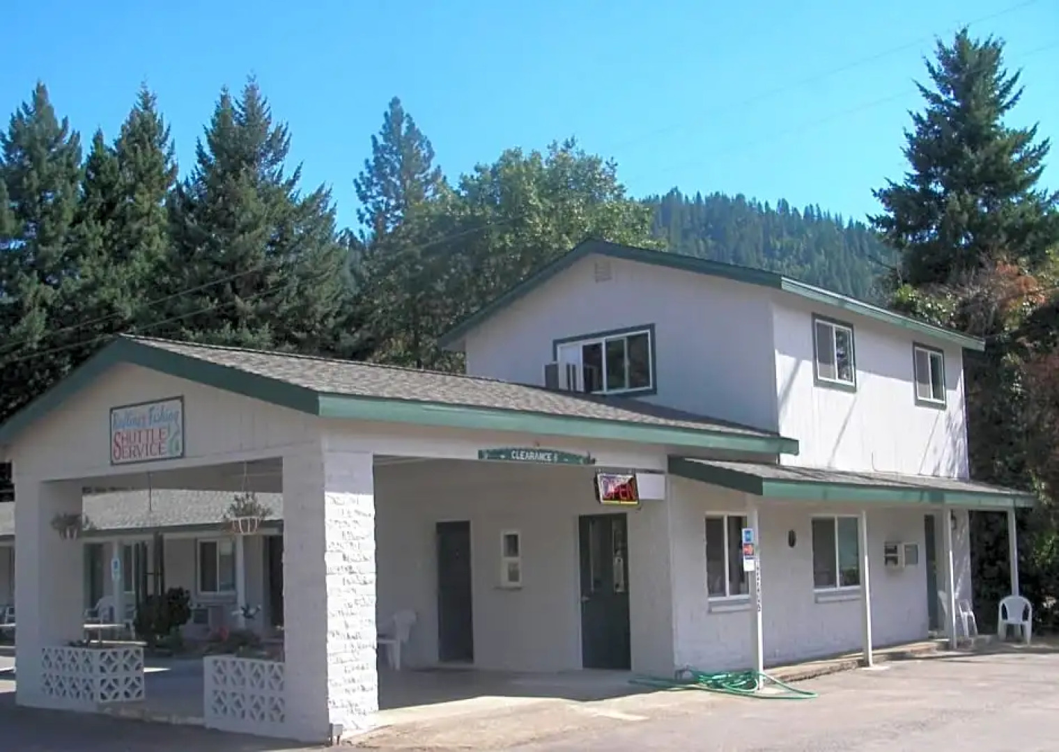 Forest Lodge Motel