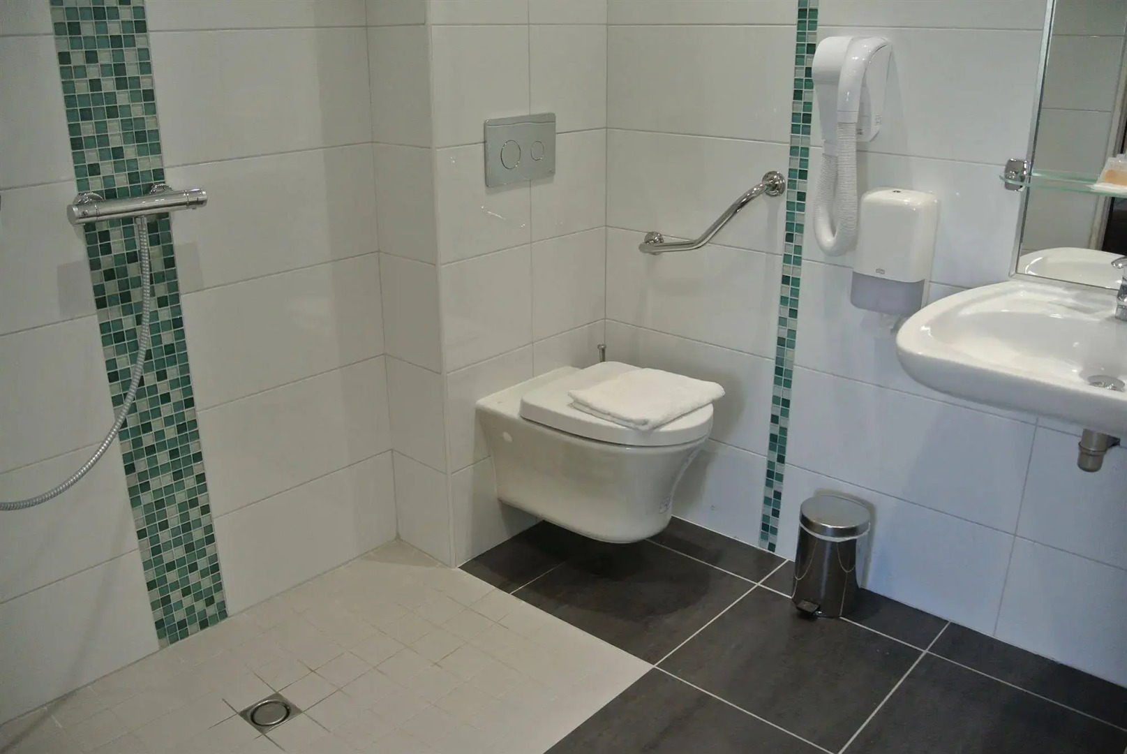 The Originals City, Hôtel Castel Burgond