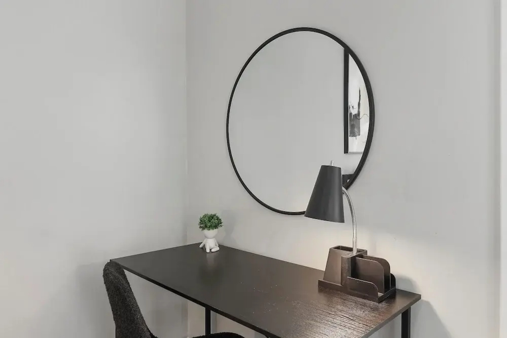 Chic 2BR Apt in Skokie - Elm 3A