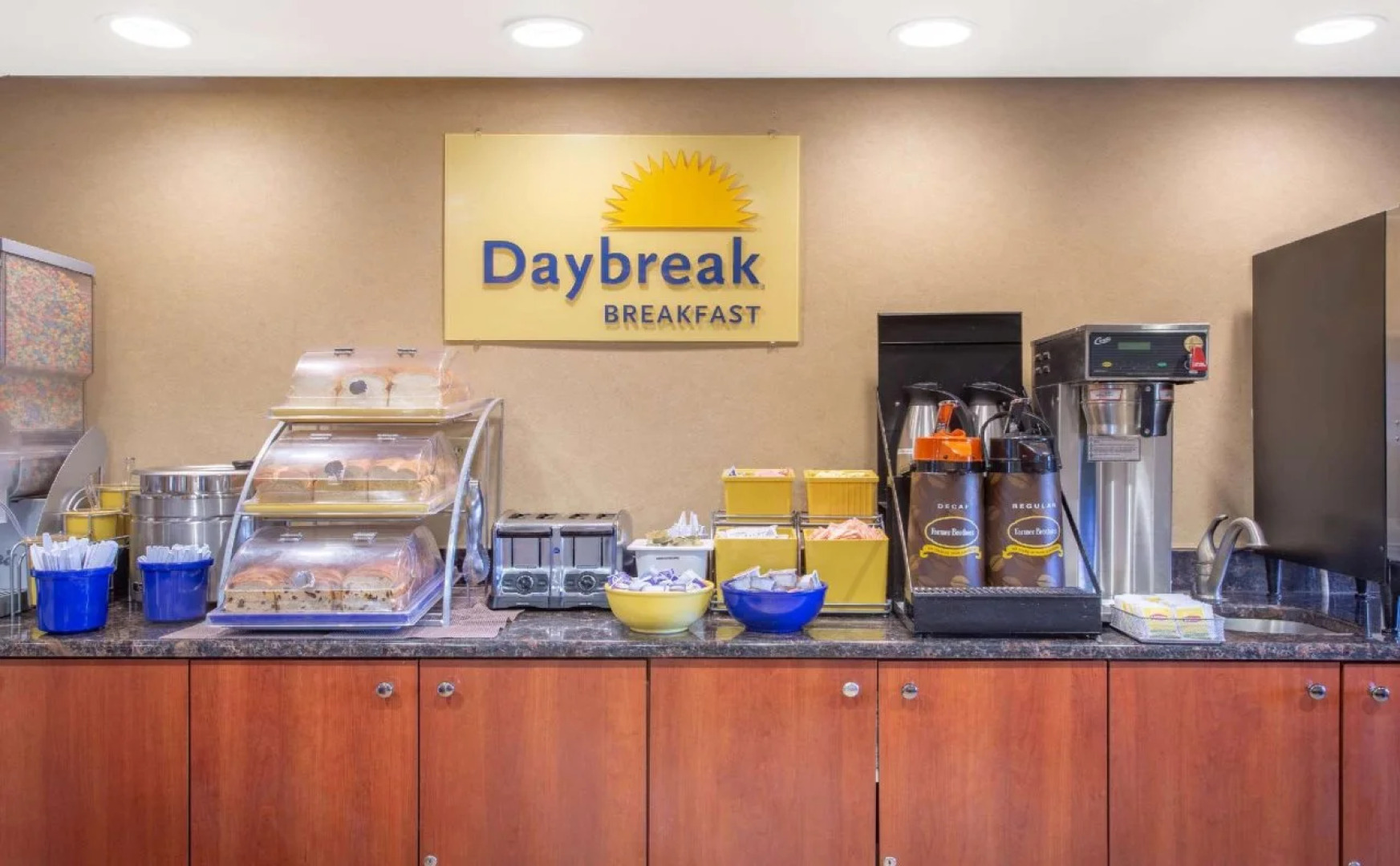 Econo Lodge Woodbridge