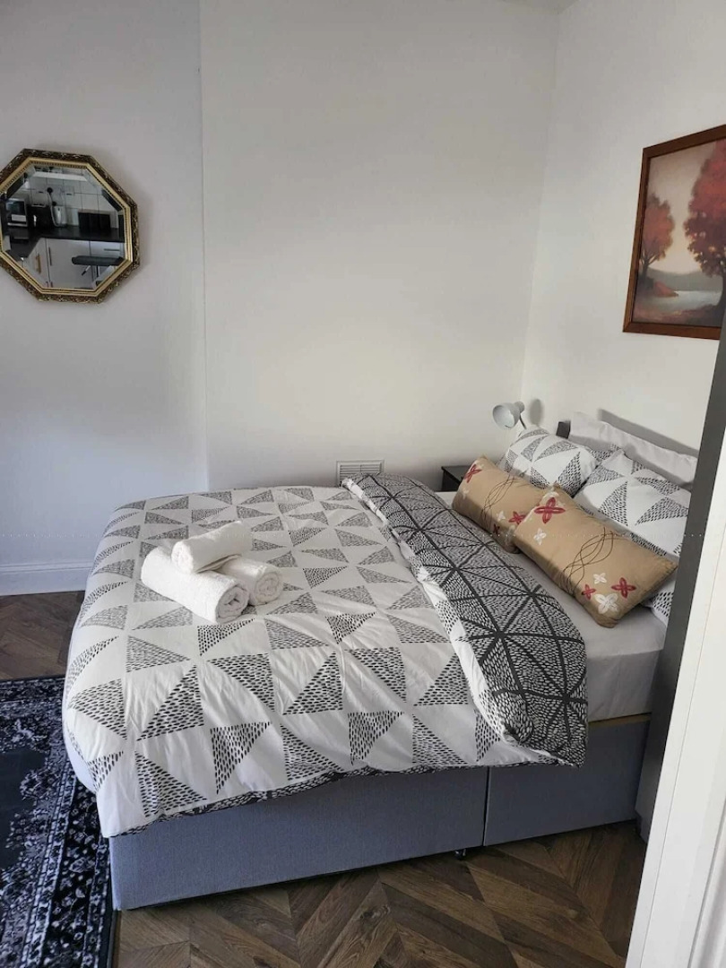 Lovely Double Room in a Flat