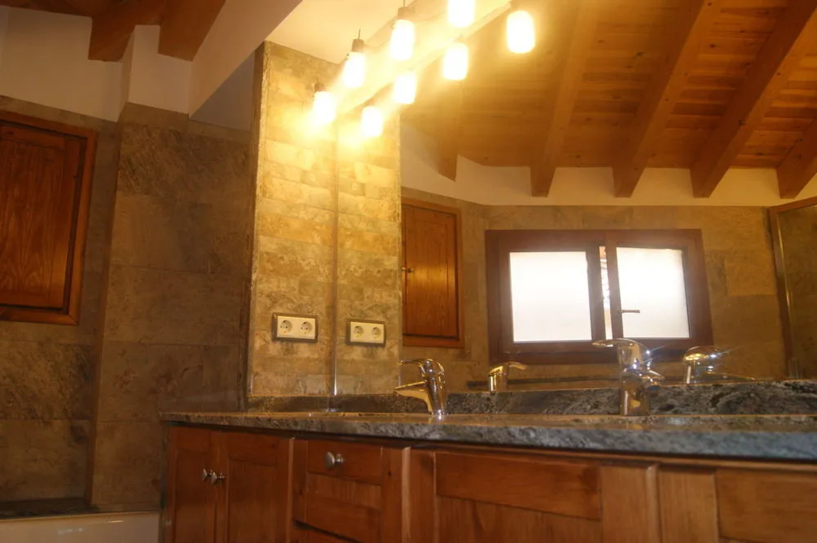 AlpensHolidays Ca la Cèlia