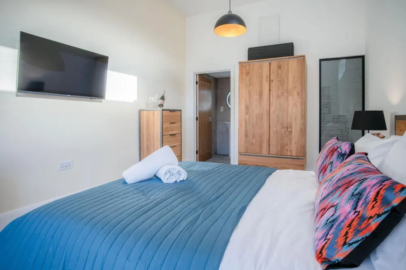 Room 11 - The Sleeping Giant - Pen Y Cae Inn