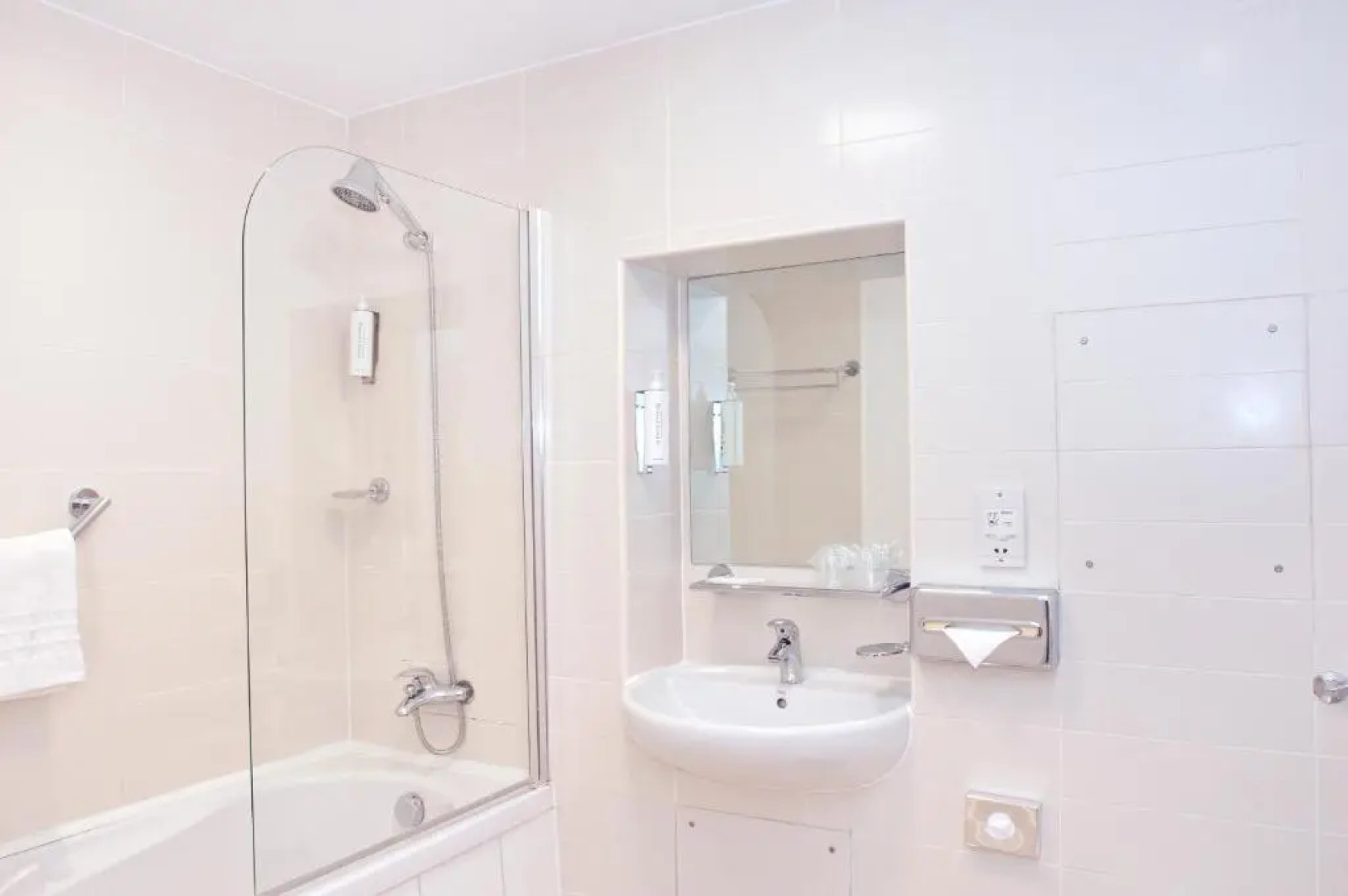 PREMIER SUITES Newcastle