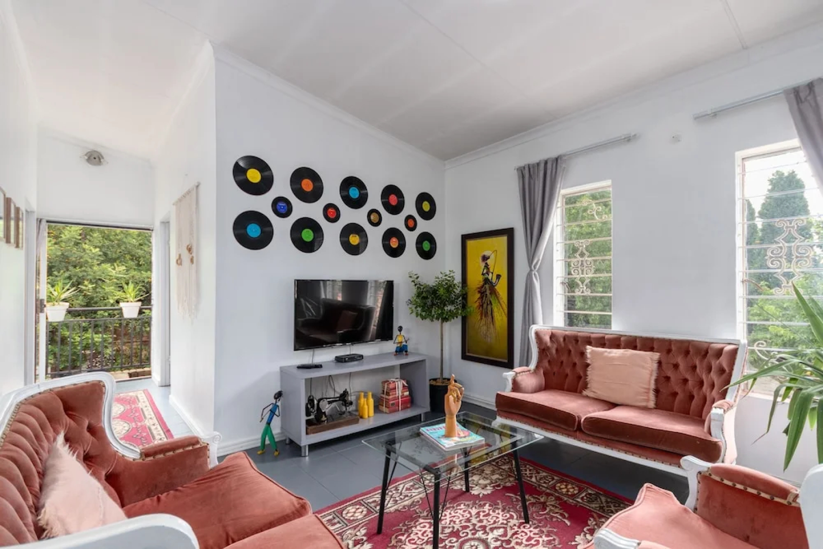 Stylish 2-bed Apartment in Centurion, Pretoria