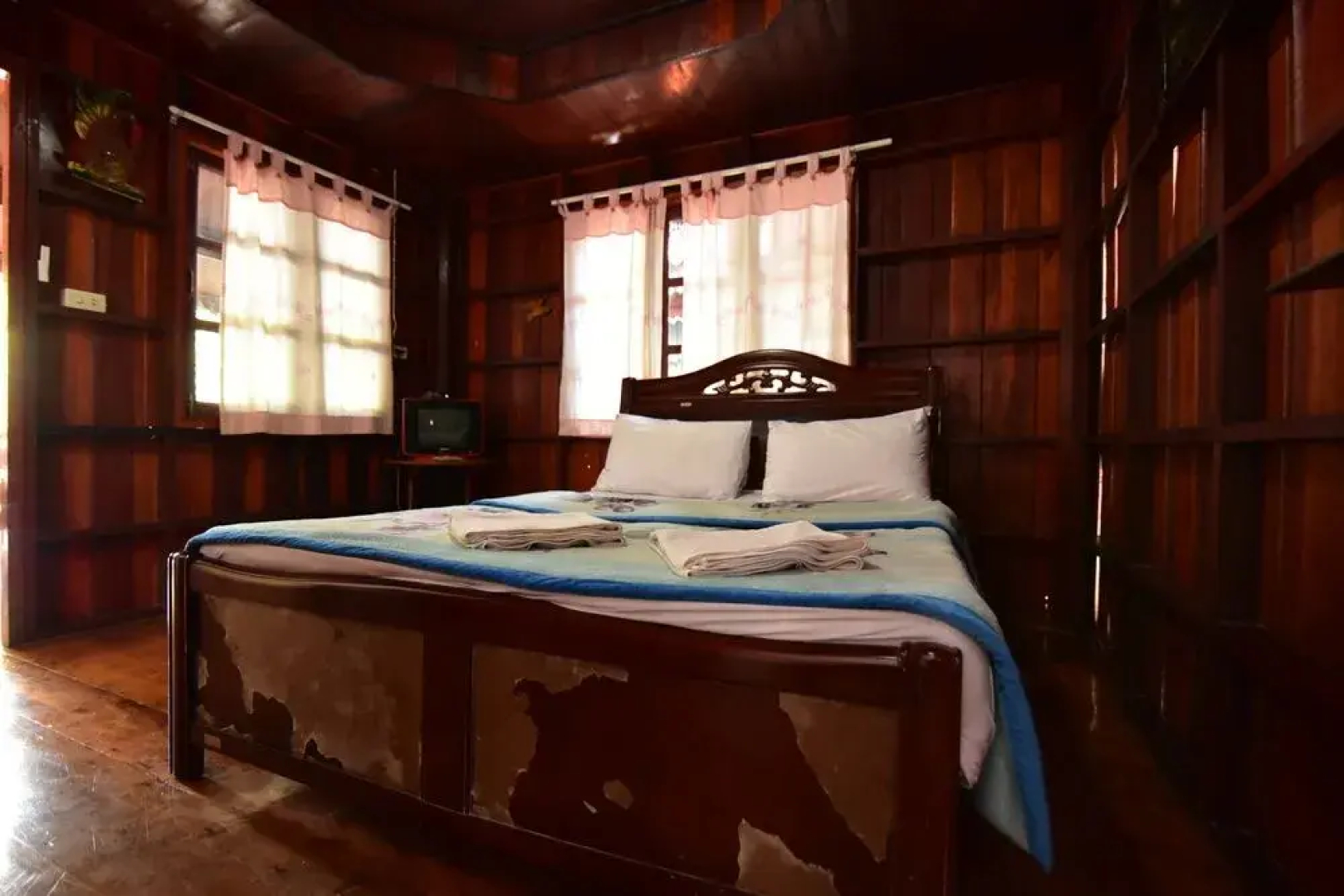 Petch Jed Sao Noi Resort