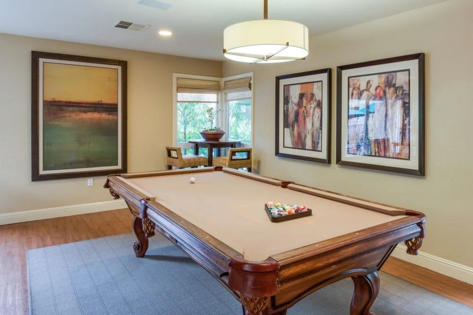 Oakwood At 350 Sharon Park Drive