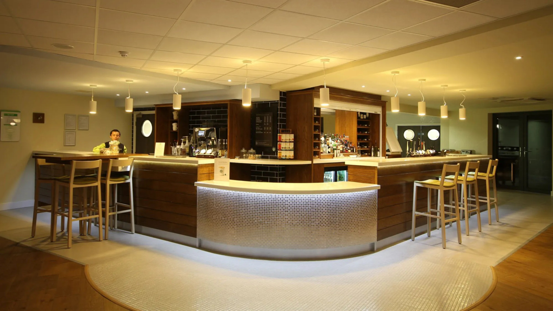 Holiday Inn Huntingdon - Racecourse by IHG