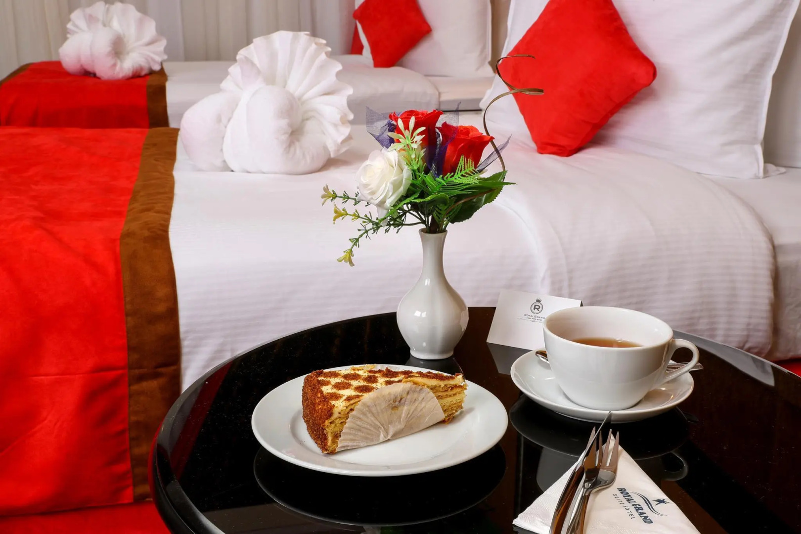 Royal Grand Suite Hotel