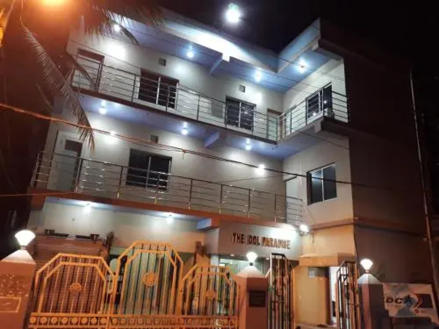 Idol Paradise Bed & Breakfast