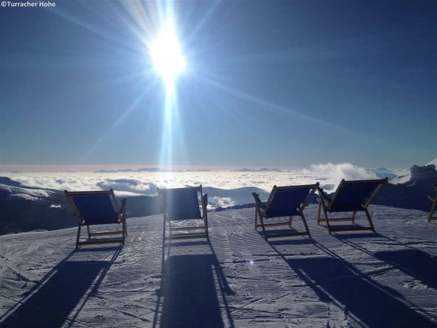 Lovely Chalet in Turracherhöhe with Sauna & Indoor Hot Tub