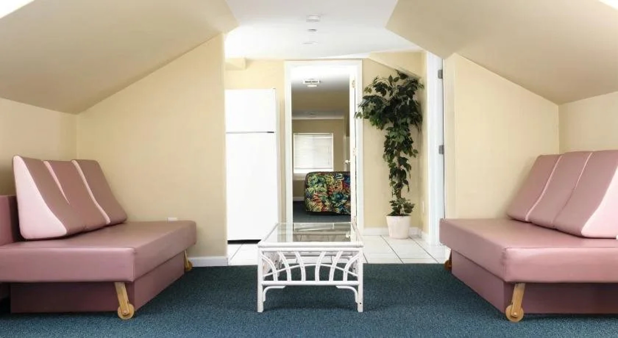 Riviera Resorts & Suites