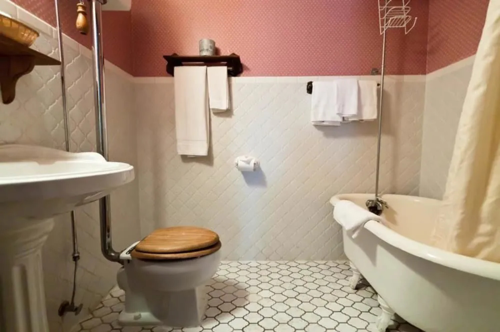 Historic Calumet Inn