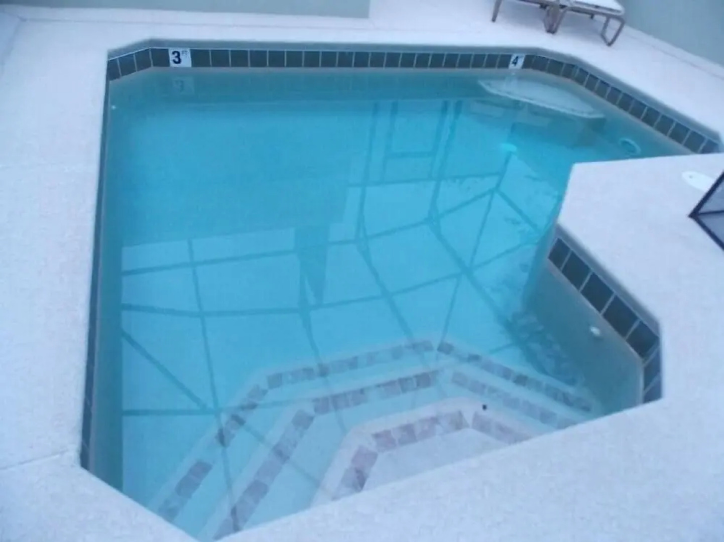 Paradise Palms by Home 2U